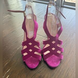 Spj Sarah Jessica Parker Georgie fuchsia suede slingback sandal Sz 7.5